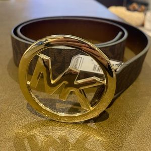 Micharl Kors Signature Belt